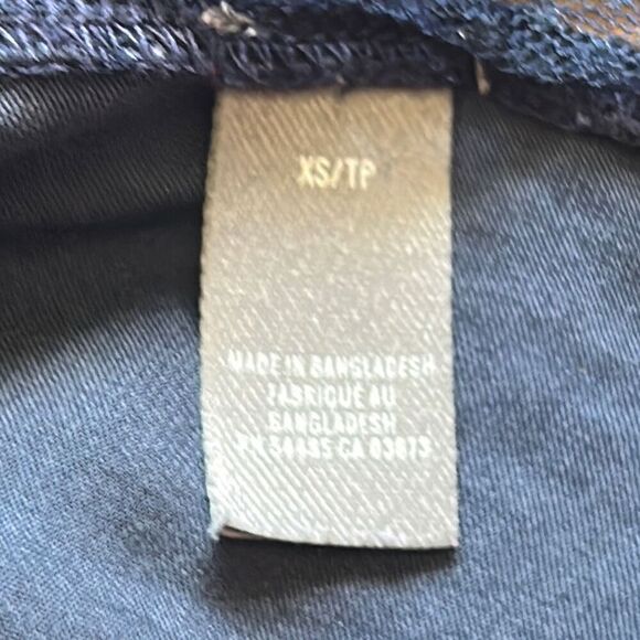 Navy Blue‎ Cami Top with Lace Trim, Sleeveless Tank Top Blouse - Picture 6 of 8